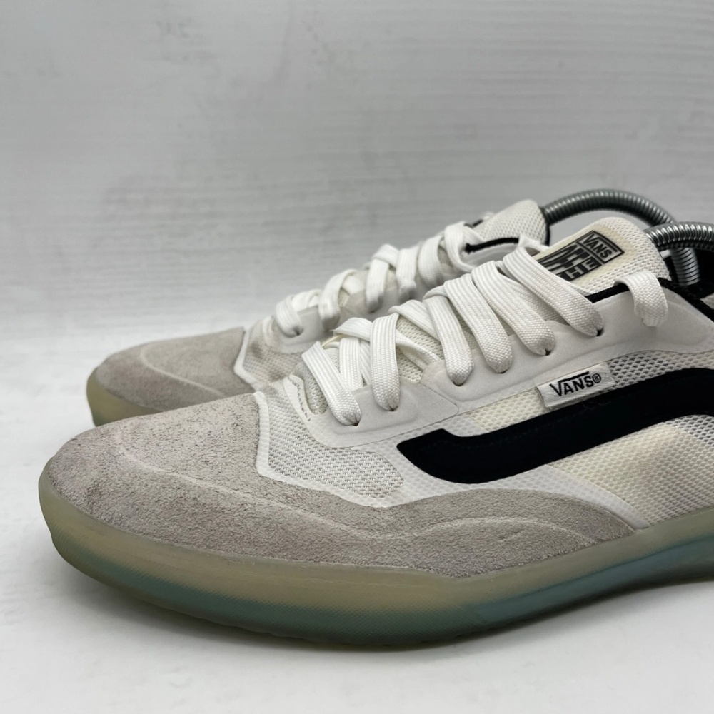 Vans AVE PRO White with Blue clear sole